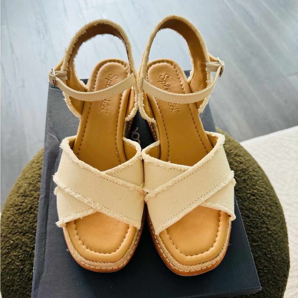 SPLENDID Sandals - NEW